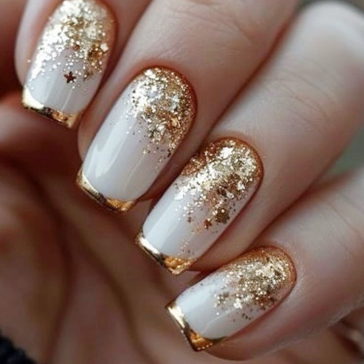 Glamorous Glitter Nail Art Bowlift