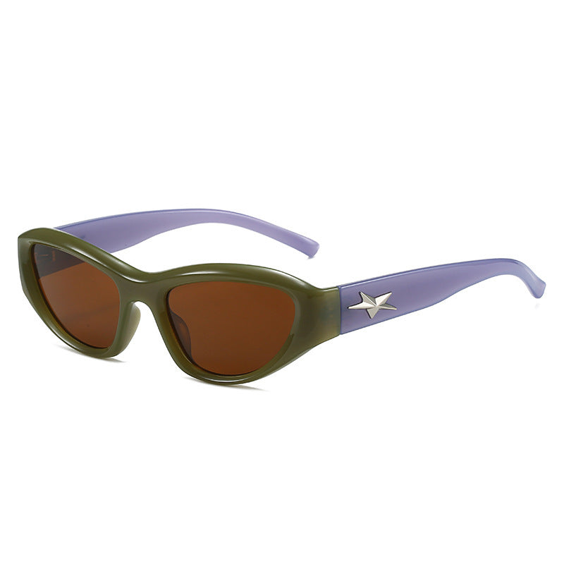 Retro-Inspired Cat-Eye Sunglasses Bowlift