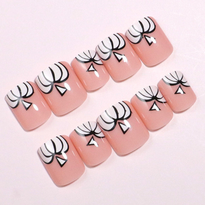 Artistic Halloween-Themed Press-On Nail Set Bowlift 1787225300