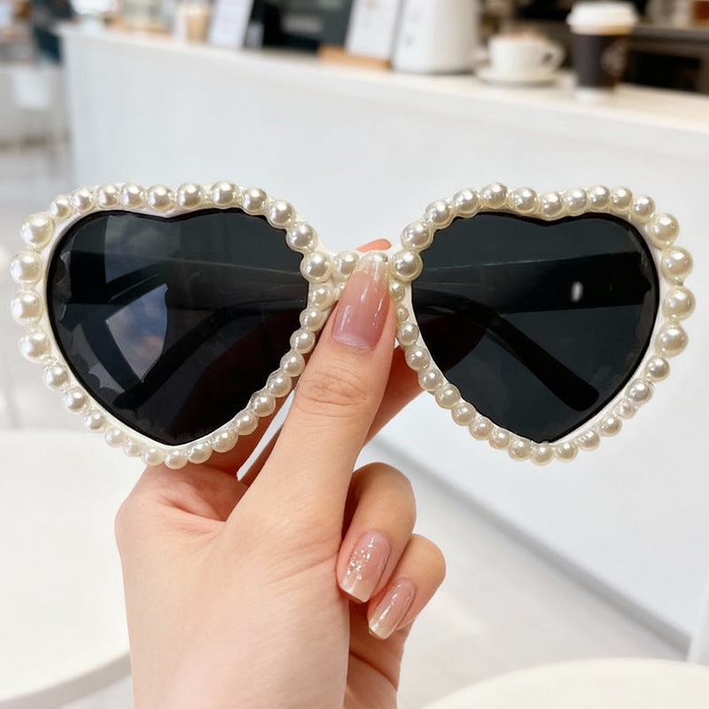 Heart-Shaped Rhinestone-Embellished Sunglasses Bowlift
