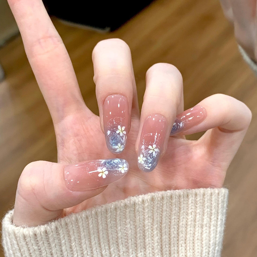 Glamorous Artificial Nails with Floral Design Bowlift