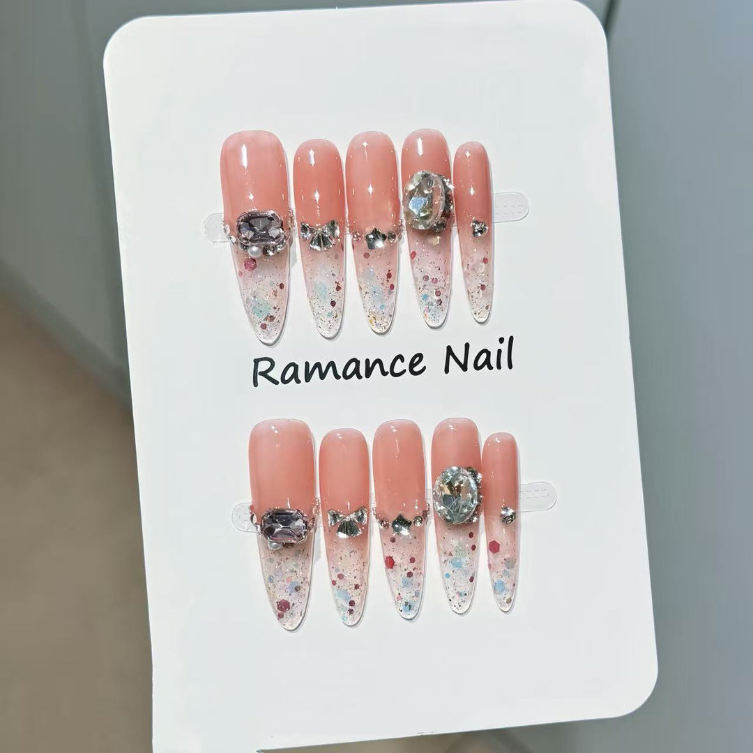 Elegant Press-On Nail Set Bowlift