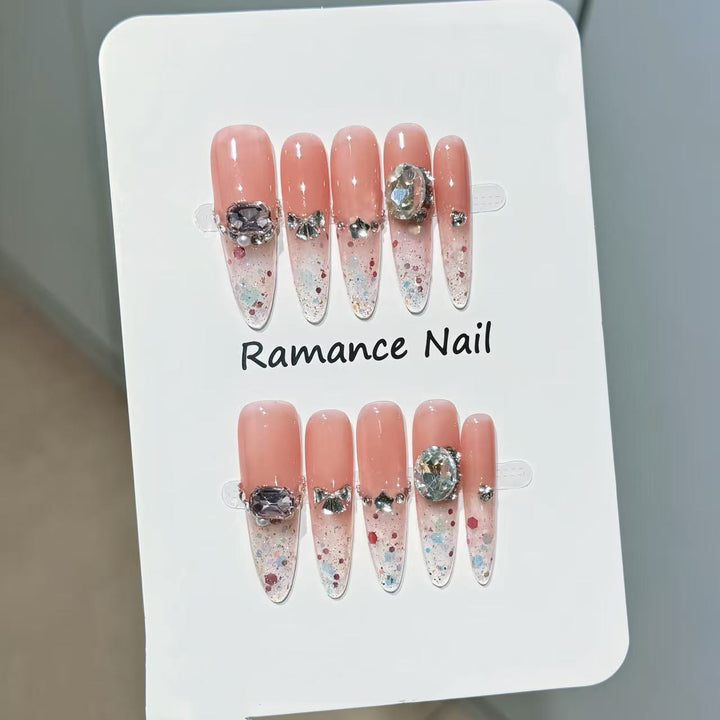 Elegant Press-On Nail Set Bowlift