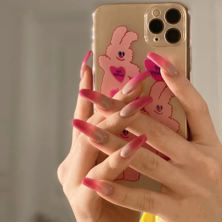 Elegant and creative art nails Bowlift