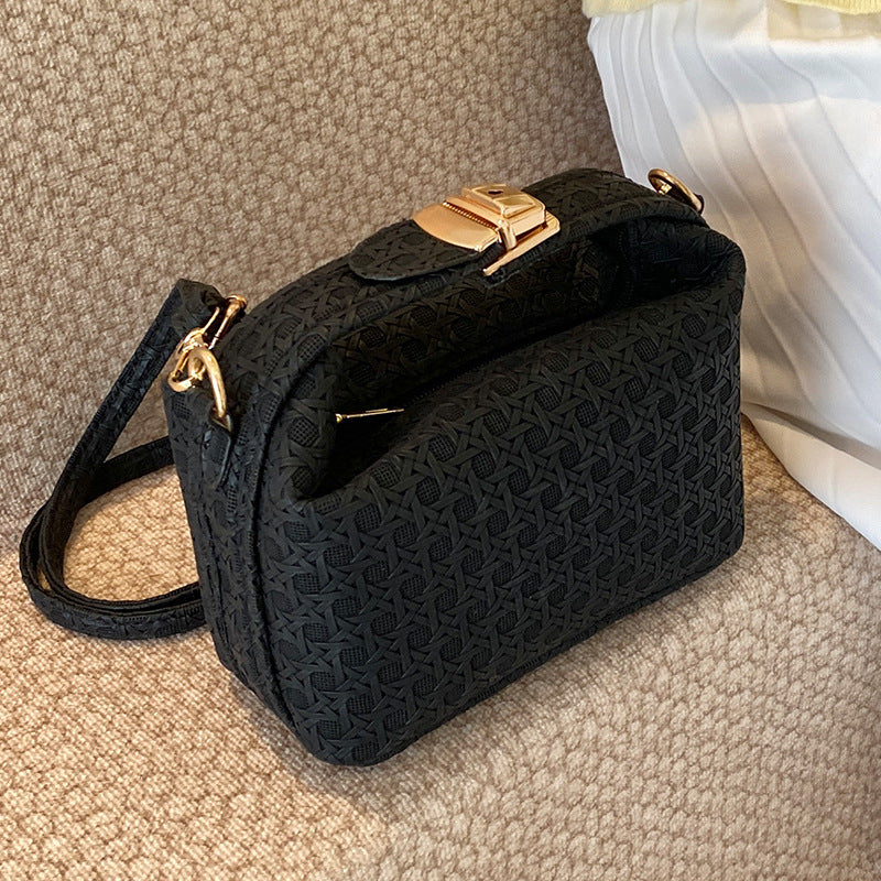Woven Handheld Bag