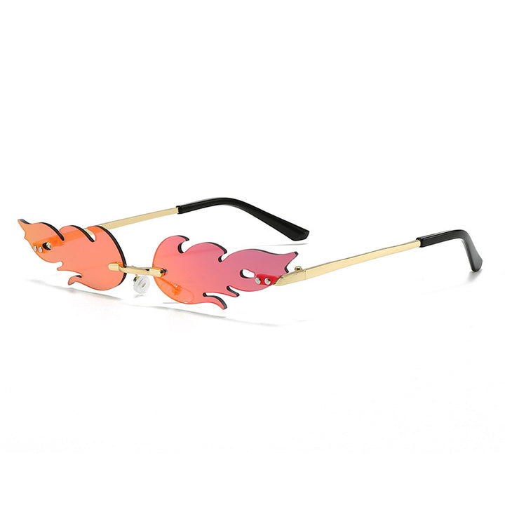 Ladies extravagant sunglasses in creative flame design Bowlift