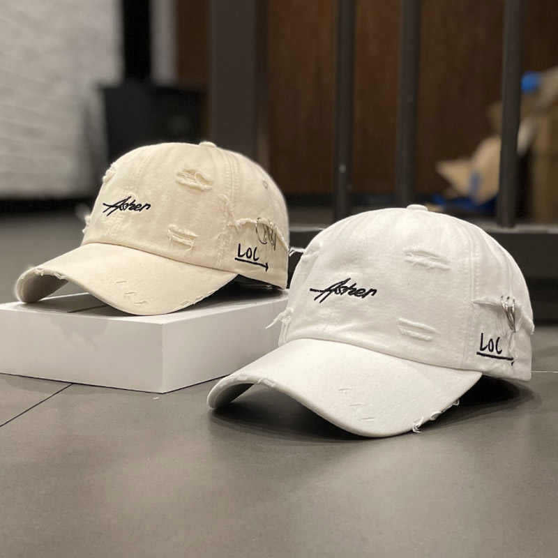 Unisex Distressed Denim Adjustable Cap Bowlift