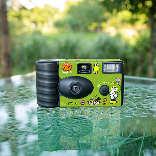Customizable Fun-Themed Flash Camera Bowlift
