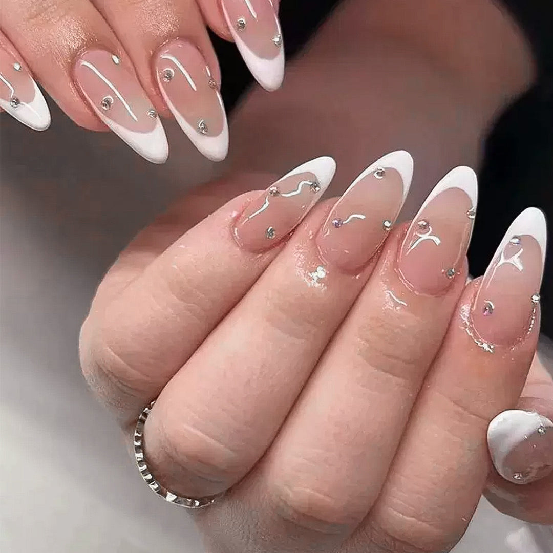 Nail kit with elegant French tips and sparkling accents Bowlift