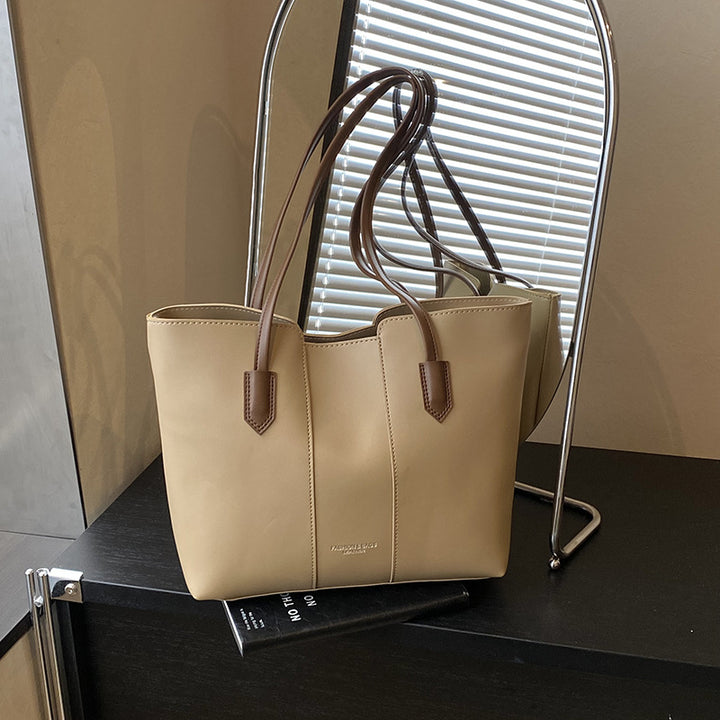 Elegant Structured Tote Bowlift
