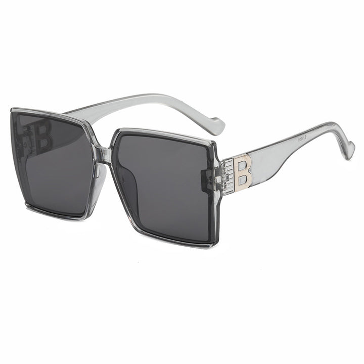 Women's oversized sunglasses with luxurious detail Bowlift