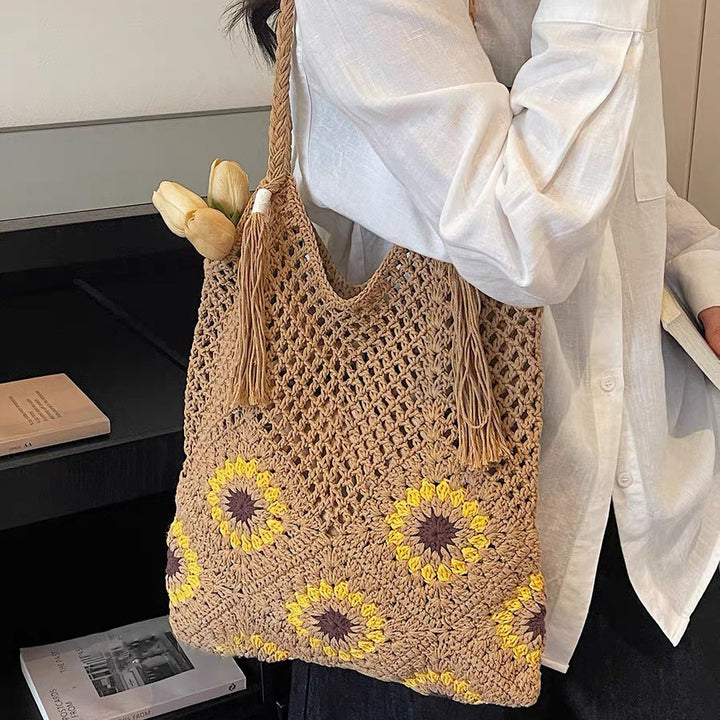 Leisure Beach Bag with Floral Details Bowlift