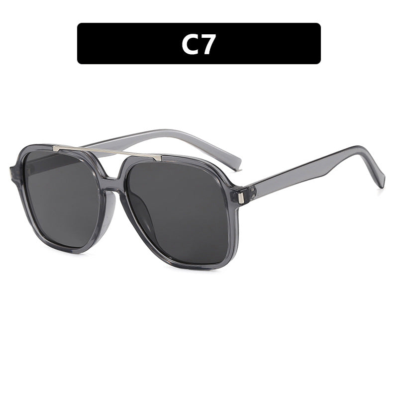 Women's square sunglasses with protective UV filter and elegant frame Bowlift