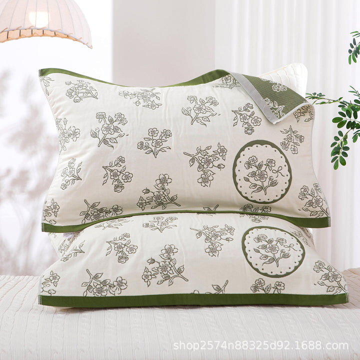 Women's pillowcase with high-quality, romantic floral pattern Bowlift