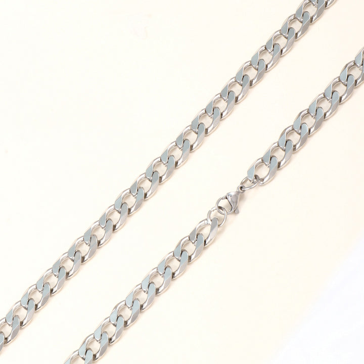 Classic Curb Link Chain Necklace Bowlift