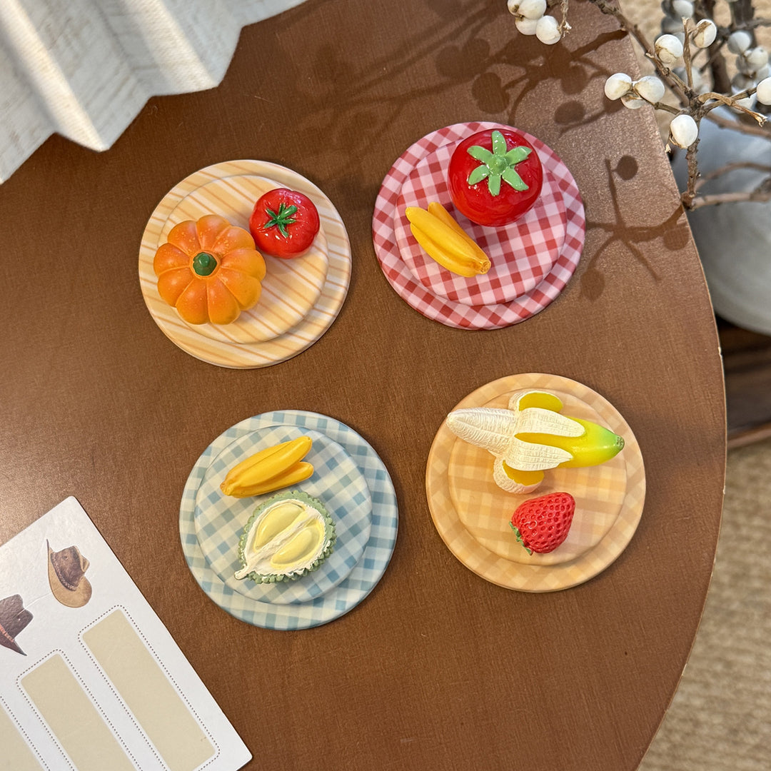 Decorative coaster with fruit motif Bowlift