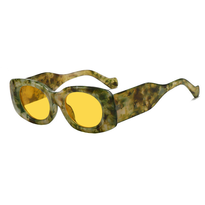Ladies futuristic sunglasses in elegant square design Bowlift