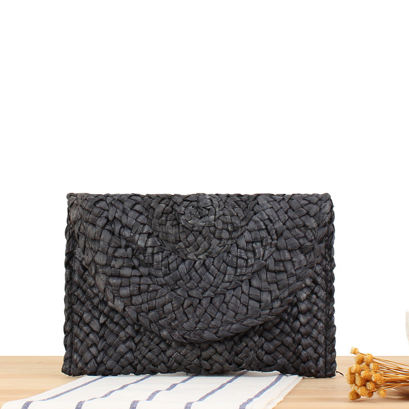 Clutch Made of Handmade Basket Weave Bowlift