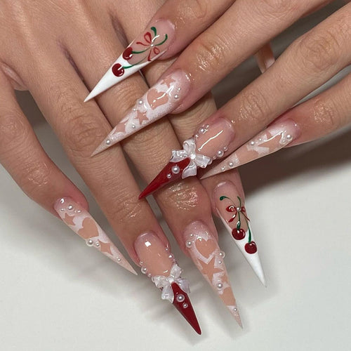 Artificial Nail Art with Festive Designs Bowlift