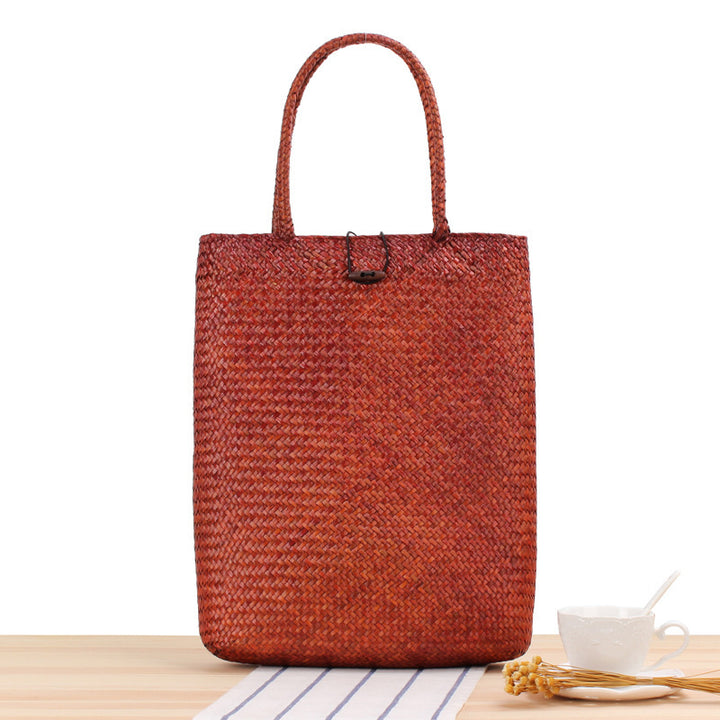 Generous basket bag with sealed closure Bowlift