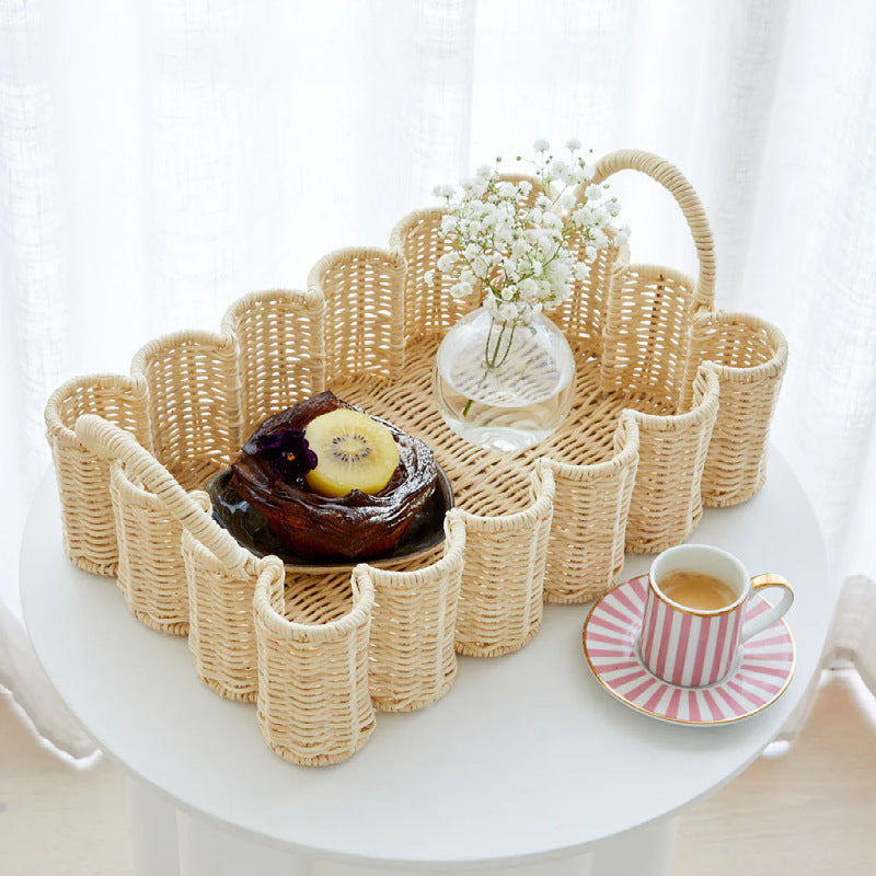 Basket in playful design Bowlift