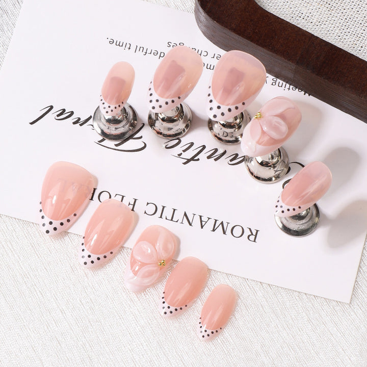 Stylish Press-On Nail Set Bowlift