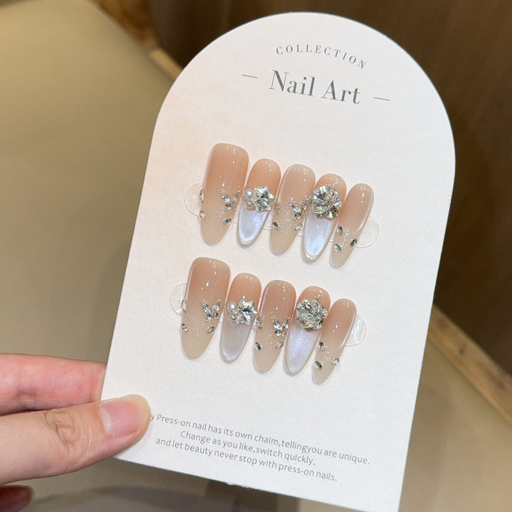 Glamorous Decorative Artificial Nails Bowlift