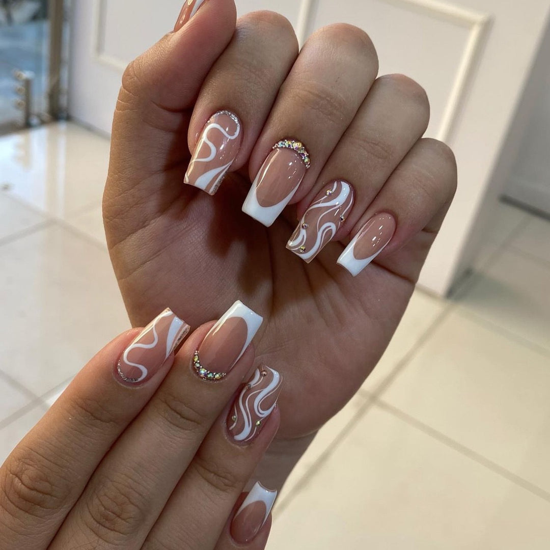 Artificial nail set with elegant French design and creative accents Bowlift