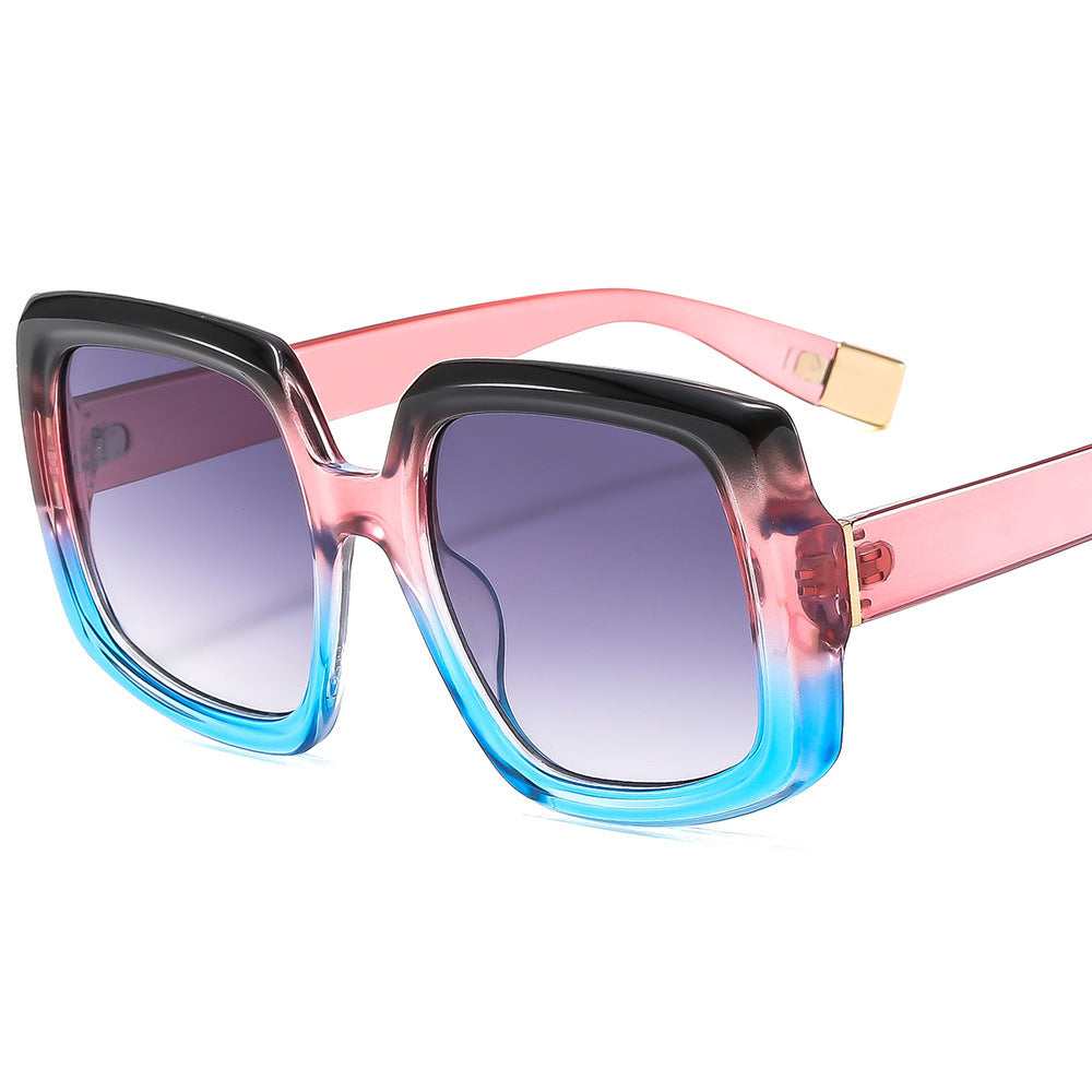 Ladies fashionable sunglasses with striking square frame design Bowlift