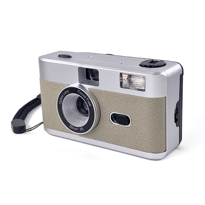 Focus-Free Retro Film Camera Bowlift