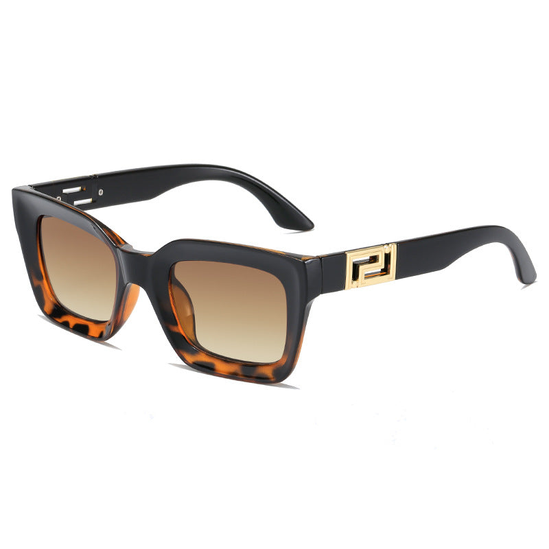 Ladies Square Sunglasses with Luxurious Design Bowlift