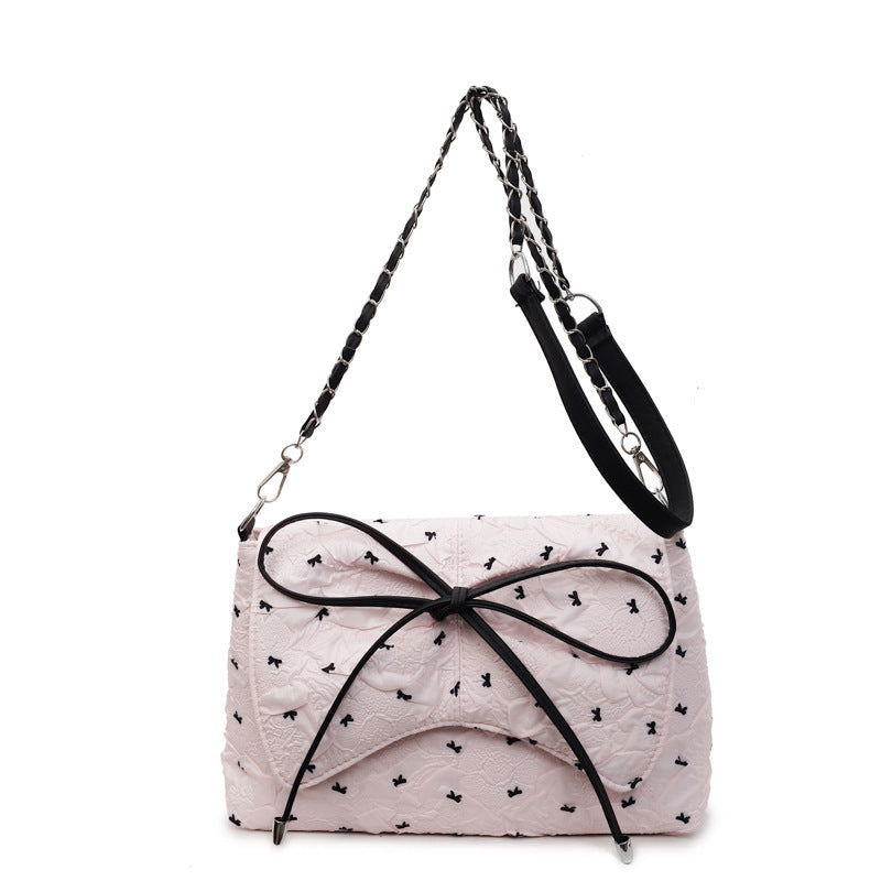 Fashionable Quilted Handbag Bowlift