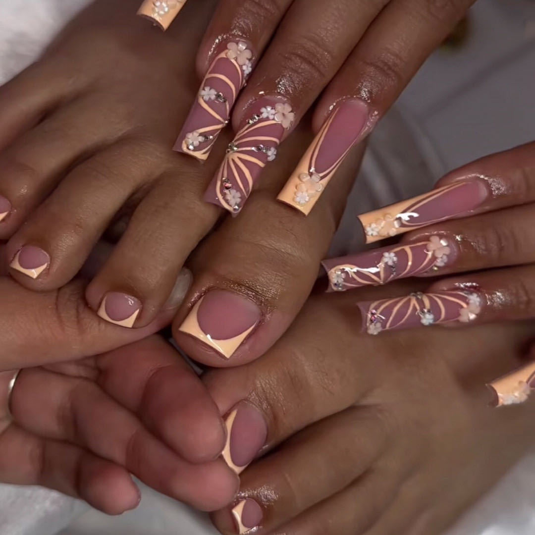 Premium Luxury Floral Nail Art Set Bowlift