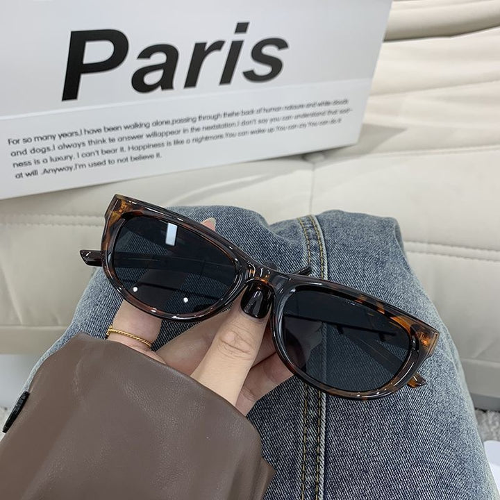 Women's fashionable cat-eye sunglasses with sturdy frame Bowlift