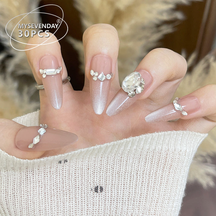 Glamorous Rhinestone-Embellished Press-On Nail Set Bowlift