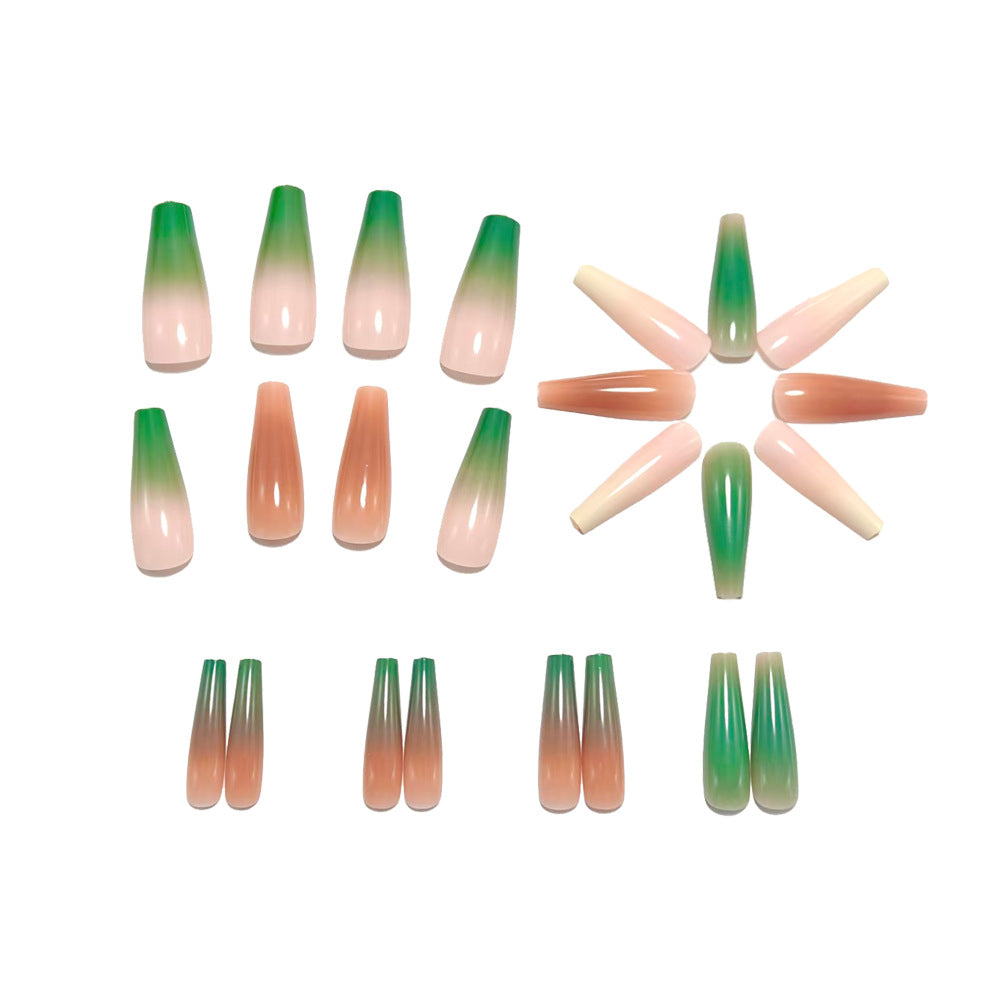 Artificial Nails in Modern Gradient Bowlift