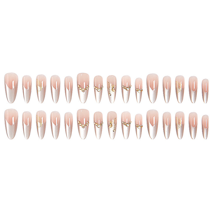 Glamorous art nails with elegant golden details Bowlift