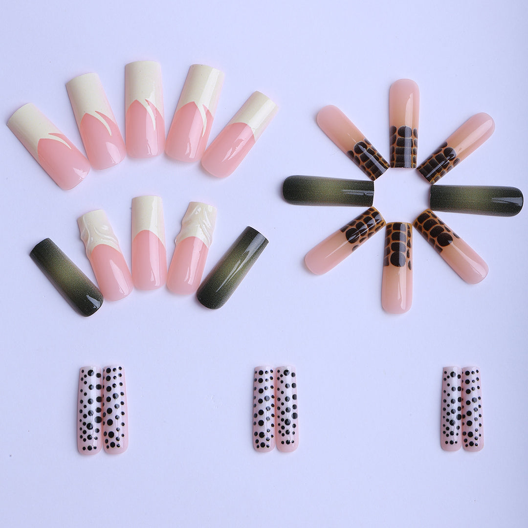 Artificial Nails in Creative Marble and Animal Design Bowlift