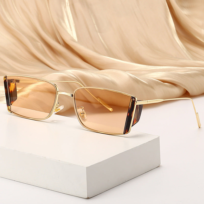 Ladies elegant square sunglasses with fine metal frame Bowlift