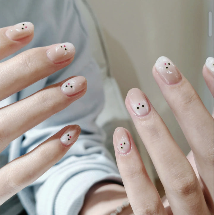 Artistic Ombre Nail Design Bowlift