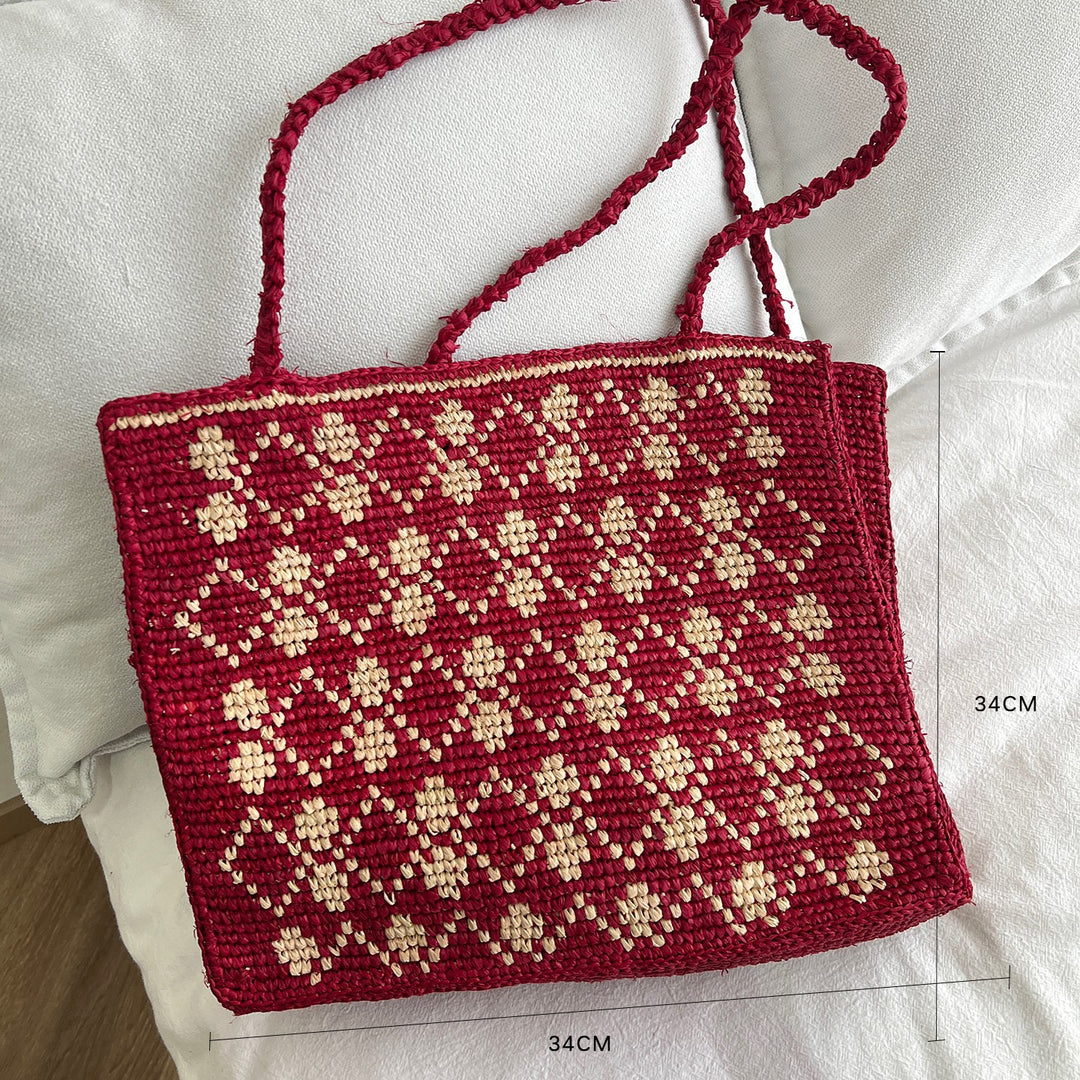 Handcrafted knit bag with floral design Bowlift