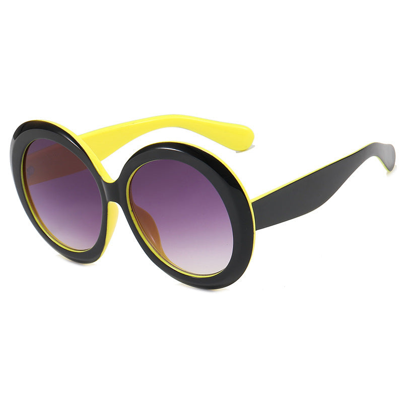 Ladies oversized fashionable sunglasses with elegant design Bowlift