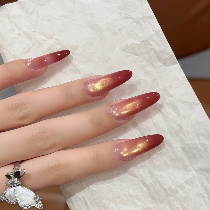 Artificial nails with elegant ombre effect Bowlift
