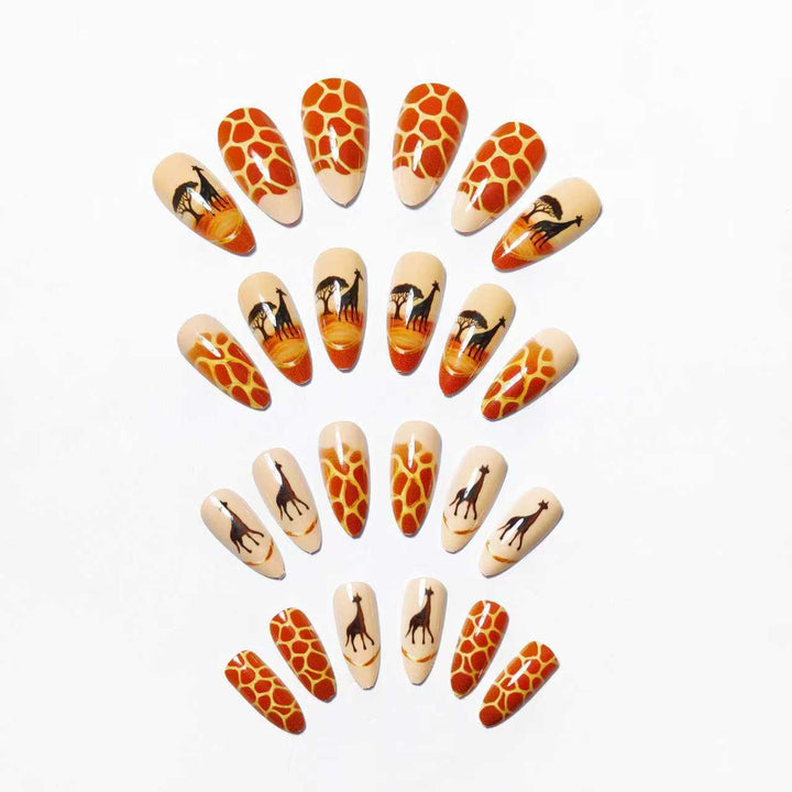 Artistic Safari-Themed Nail Art Bowlift