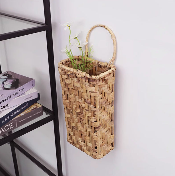 Handwoven flower basket Bowlift