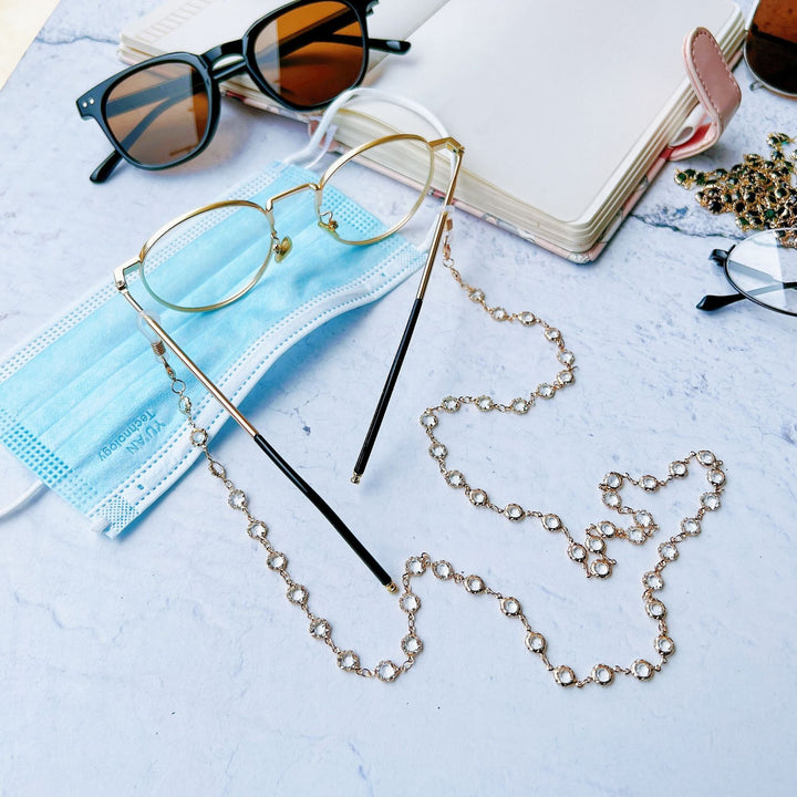 Elegant Black Gemstone Eyewear Chain Bowlift