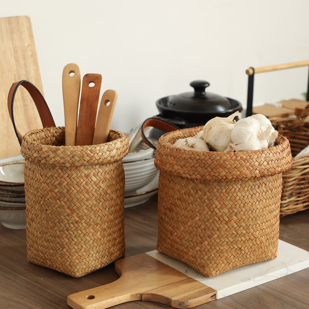 Unisex Handwoven Decorative Basket with Practical Handles Bowlift
