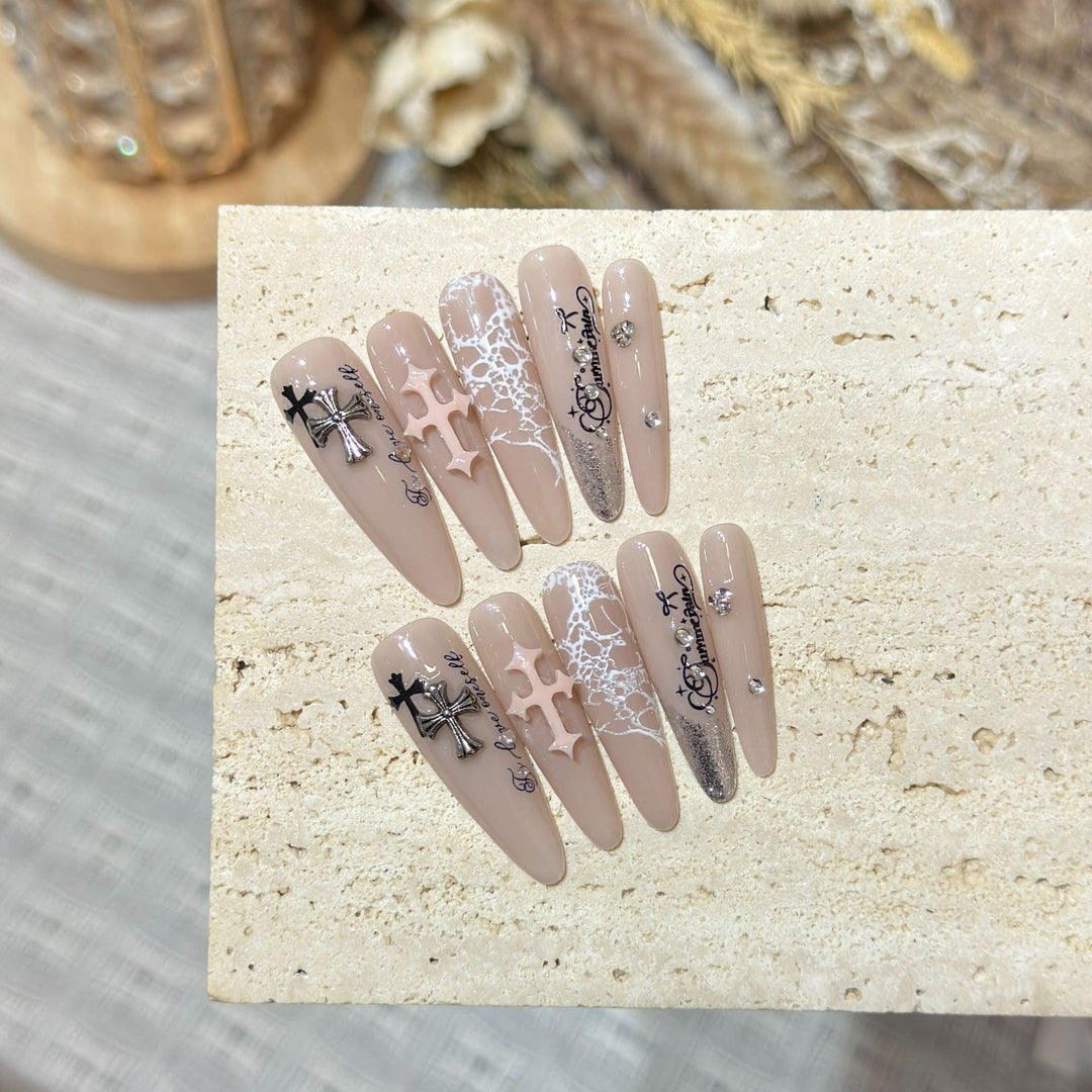 Luxury Gothic Press-On Nail Art Set Bowlift
