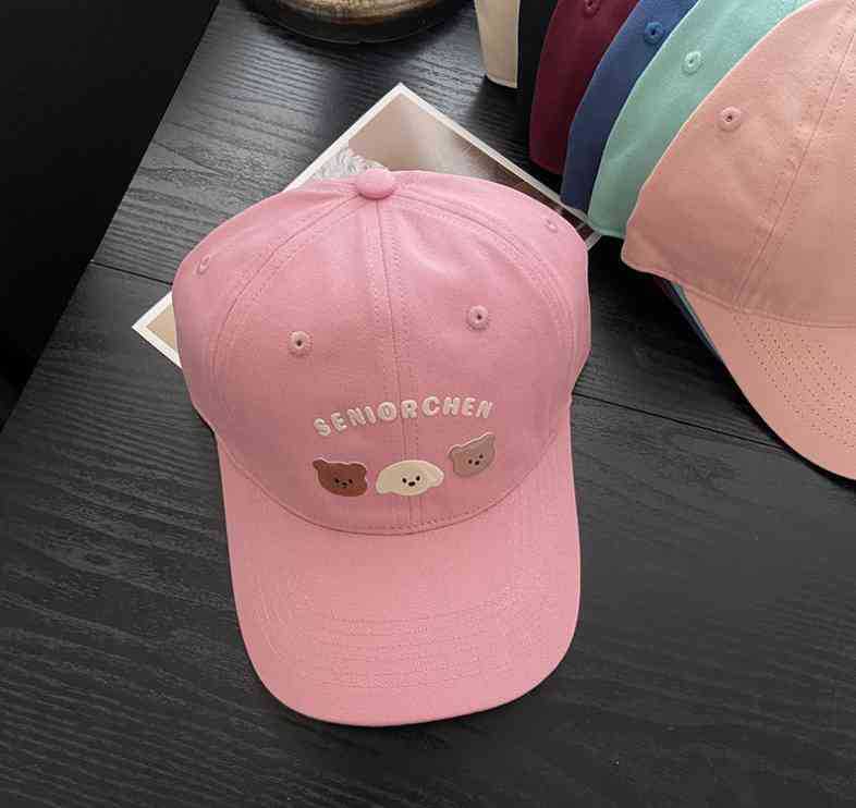 Women's Playful Graphic Cap Bowlift