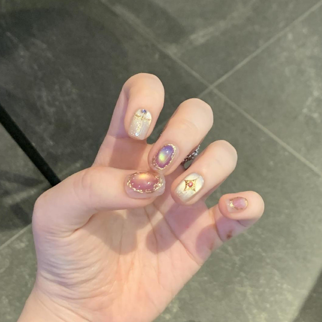 Elegant Artificial Nail Set with Glamorous Rhinestone and Glitter Details Bowlift